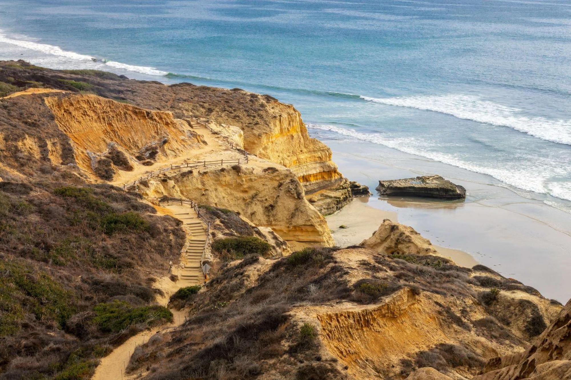 Отель Hilton La Jolla Torrey Pines Сан-Диего Экстерьер фото